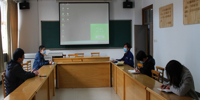学生工作会议_副本.jpg 学生工作会议_副本.jpg